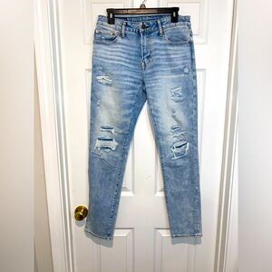 American Eagle Athletic Skinny Jeans. Size 30x32